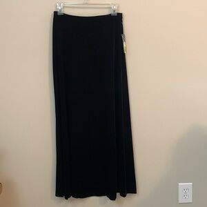 Alex Evenings Petite Long Black Velvet Skirt Zip Elastic Size SP NWT